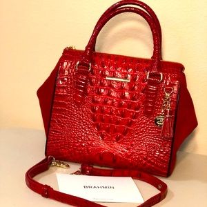 🎁🌹BRAHMIN small Joan 13x9x6. Used a few times but like new.